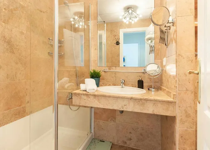 62 - Penthouse In Almendros With Fantastic Vie * Marbella