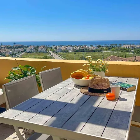 62 - Penthouse In Almendros With Fantastic Vie Апартаменти