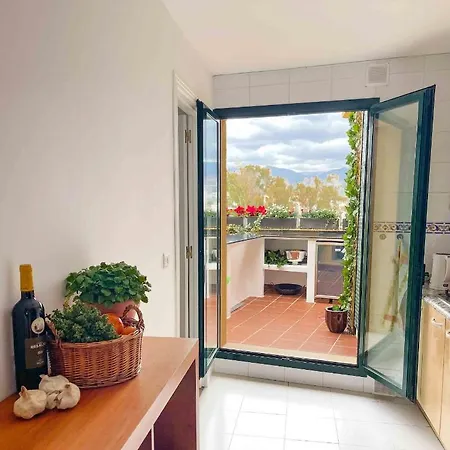 62 - Penthouse In Almendros With Fantastic Vie Apartman *