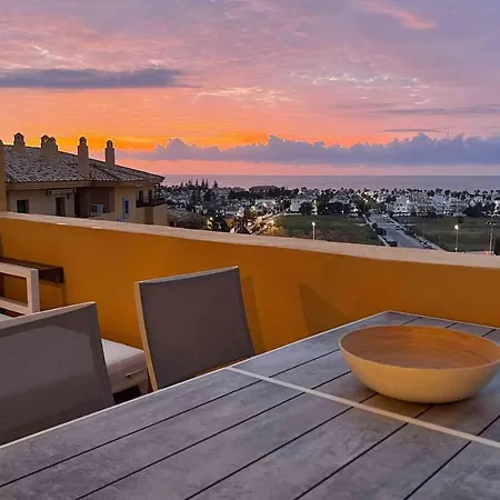 Апартаменти 62 - Penthouse In Almendros With Fantastic Vie Марбелья